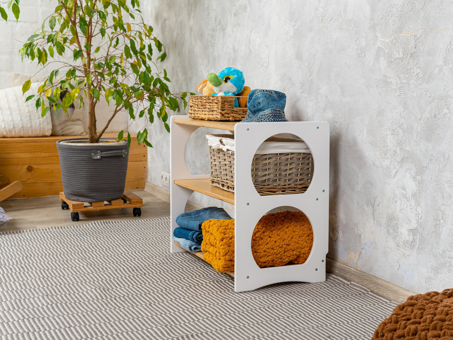 Montessori shelf, 3 tier toy shelf