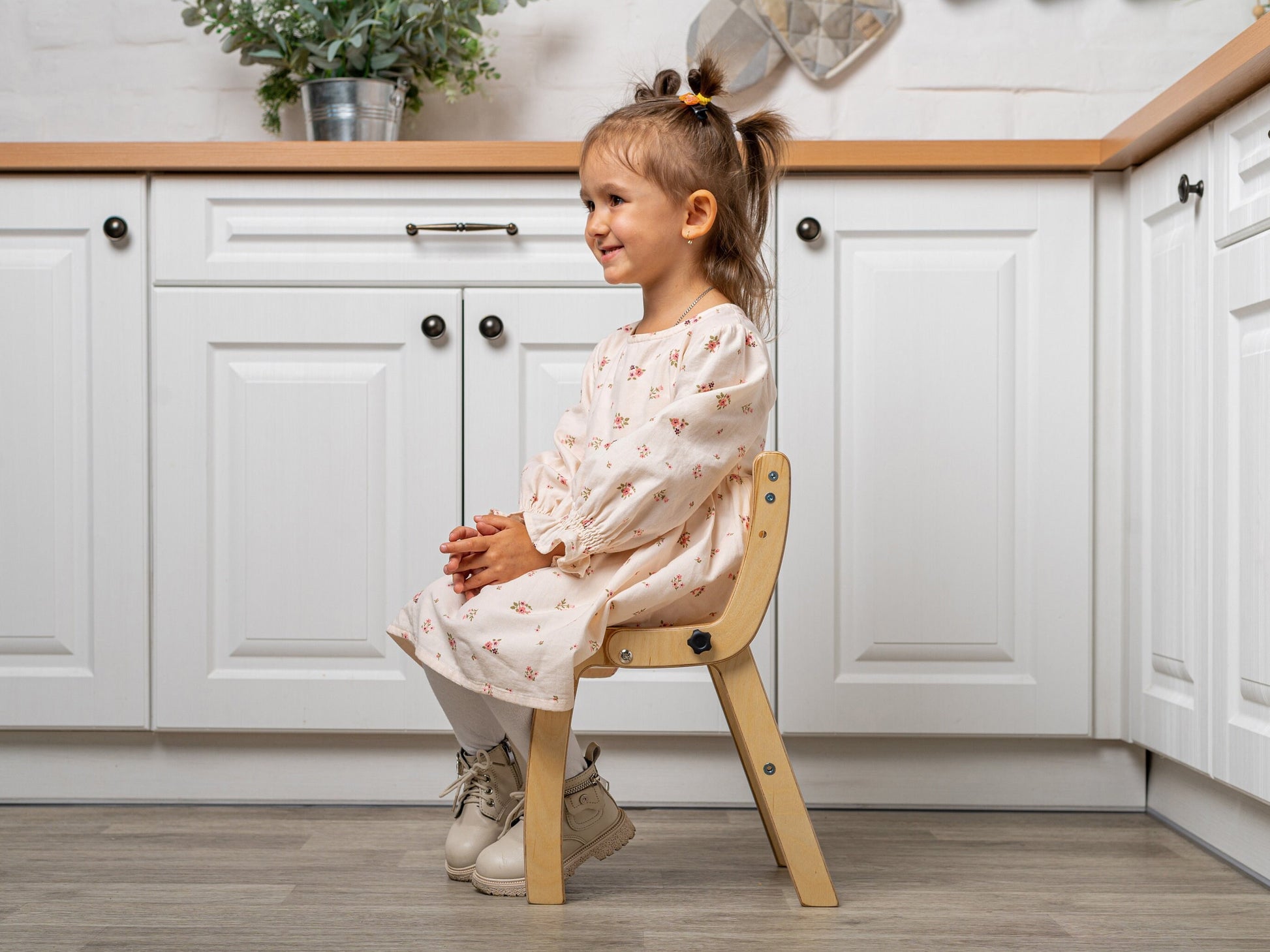 Convertible Step Stool & Chair 2in1, kids kitchen stool