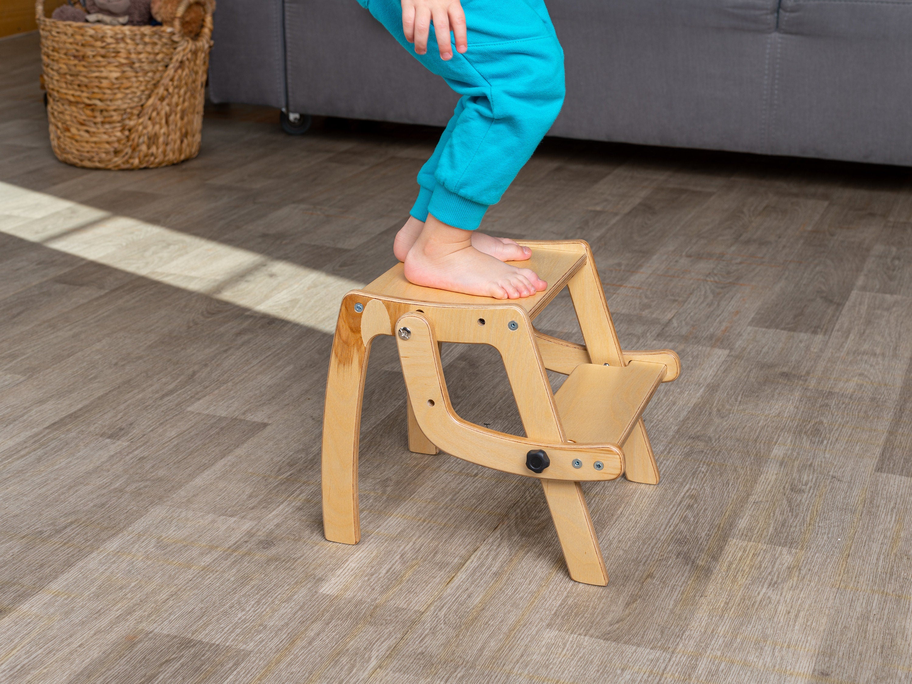 Wooden step online chair